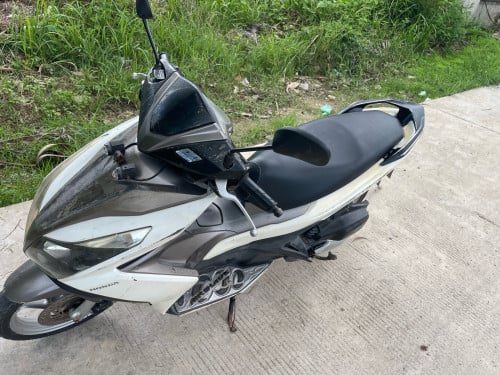 ប្រញាប់លុយ300$