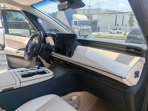 准新车，仅行驶6998公里！！！