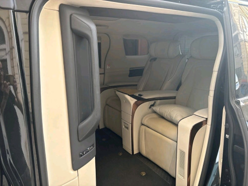 准新车，仅行驶6998公里！！！
