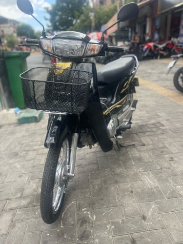 វ៉ៃដូរ. កាត់បាននៅថ្មីណាស់. 99%