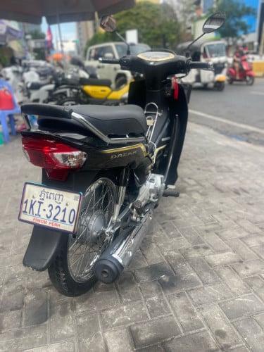 វ៉ៃដូរ. កាត់បាននៅថ្មីណាស់. 99%