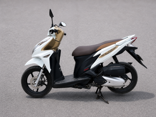 លក់ Honda Click 2015 បន្ទាន់ !!!