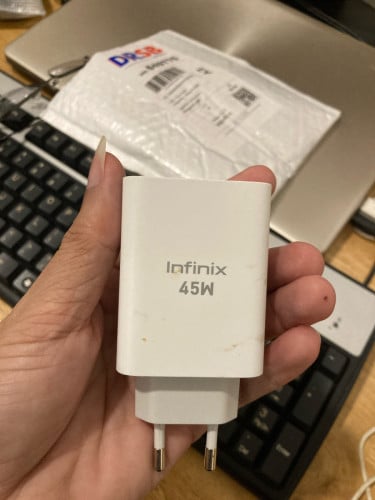 ដំុ Infinix 45W ស៊ីន