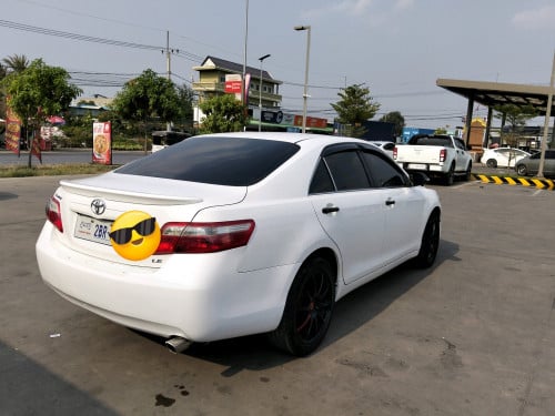 ឡានលក់០៧Le ក្នុងលឿង