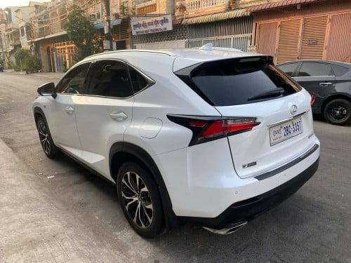 ឡានLexusNX200t F Sportឆាំ្ន2016
