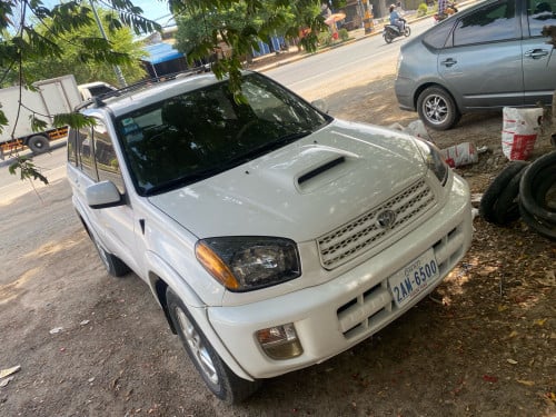 ឡានលក់កាត់ពីម្ចាស់ដើមផ្ទាល់Rav4 Lប៉ុង1បើកដំបូល
