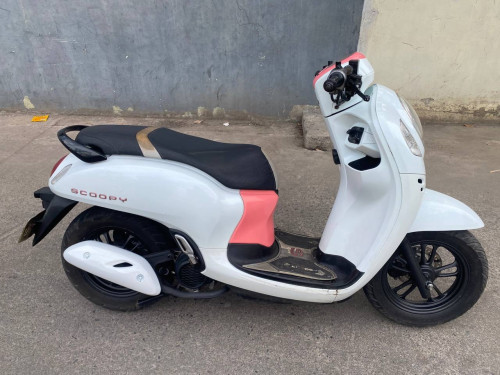 លក់scoopy I 022/1070$