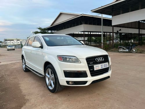 ឡានថ្មីណាស់ sline ប្រើបាន 10មុឺនkmជាង