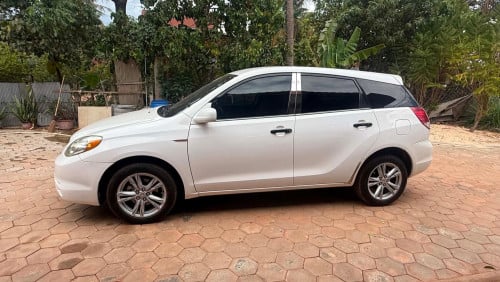 ឡានលក់​ Toyota Matrix 2003 តម្លៃ​ 8300$ ចរចា​ ឡានស្អាត​អត់បុកអត់ប៉ះ​ ទីតាំងសៀមរាប​