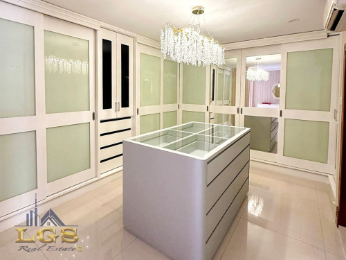 ๐ แแธแกแถแแธแ แแแ แแแแแถแแแแฝแ | King Villa Corner for Rent