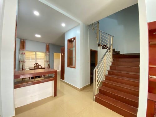 🏡វីឡាកូនកាត់នៅបុរីប៉េងហួតជិតផ្សារទំនើប អេអនទី ២