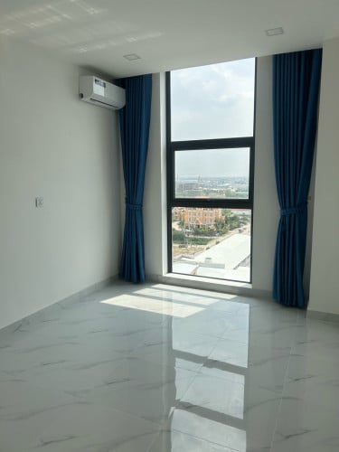 Apartment សម្រាប់ជួល 一房一聽一廚[福]新世界公寓出租[福]户型包含：物业费、管家服务、保安24小时，區裡有市場、游泳池、學校很方便位置：靠近永旺二、新沙南歌市場