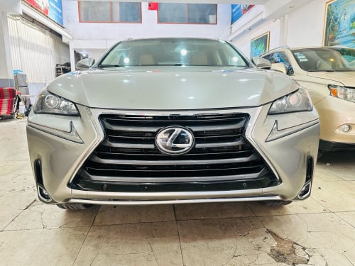 👉មកដល់ថ្មី ហ្សុីនម៉ាជុំ ឡានសន្លឹកពន្ធ ទើបនាំចូល💵NX 200T 2015 full option កប់