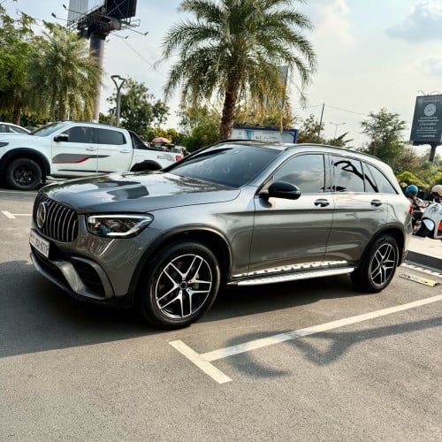 2016 GLC300 4Matic optionកម្មង់