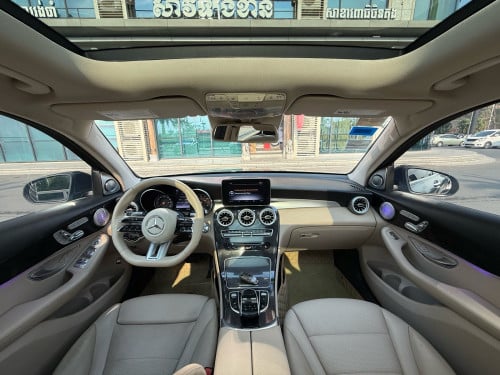 2016 GLC300 4Matic optionកម្មង់