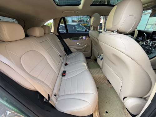2016 GLC300 4Matic optionកម្មង់