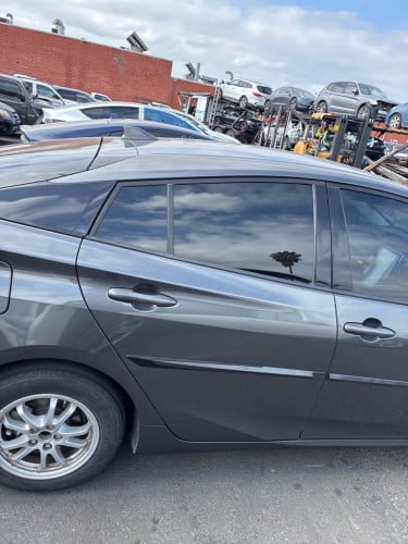 2017 Toyota Prime Premiun