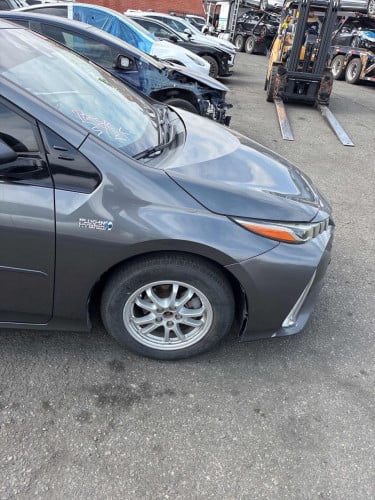 2017 Toyota Prime Premiun