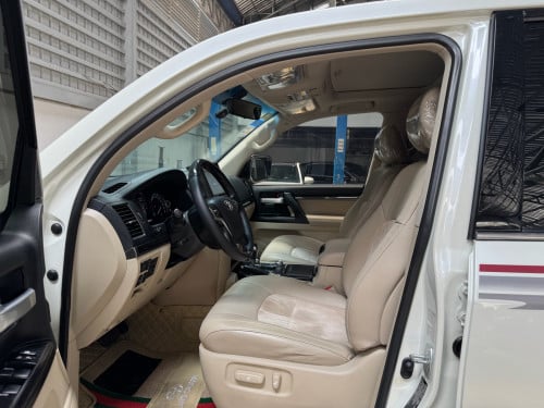 2020 Land Cruiser GXR Grand Touring Full Option