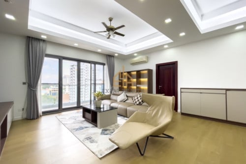3 Bedroom Services Apartment for rent- BKK1 -Phnom Penh.