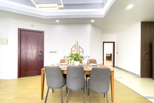 3 Bedroom Services Apartment for rent- BKK1 -Phnom Penh.