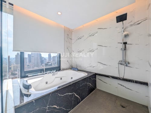 3-Bedroom Unit Converted into a Spacious 1-Bedroom Layout | The Penthouse Residence!