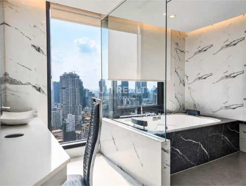 3-Bedroom Unit Converted into a Spacious 1-Bedroom Layout | The Penthouse Residence!