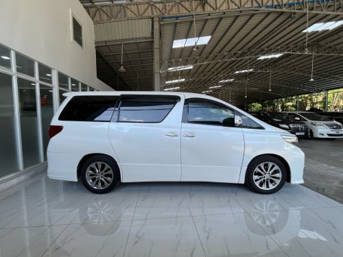 Alphard 2017up លក់ក្នុងតម្លៃ 24800$