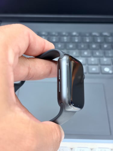 Apple Watch 6 40mm condition 99.99% ធានាម៉ាស៊ីនថ្មីមិនដែលដោះ