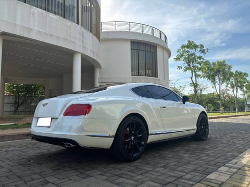 Bentley Continental GT 2015