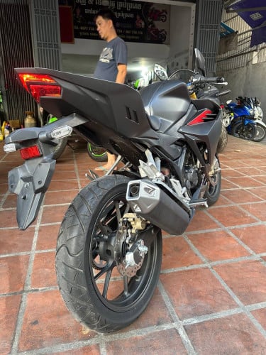 CBR150R