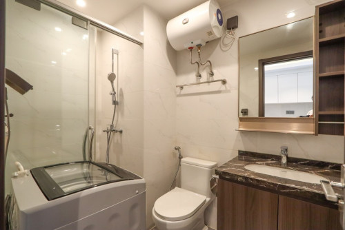Condo with Swimming pool for rent in BKK area near BKK market