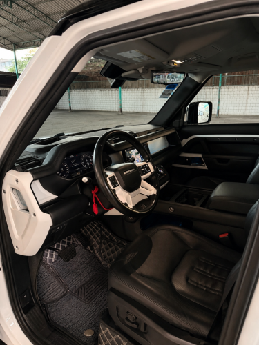 Defender 110 HSE V6 សាំង Full Option 2020