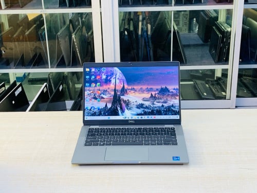 Dell Latitude 5320 13”FHD