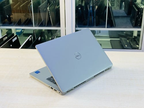 Dell Latitude 5320 13”FHD