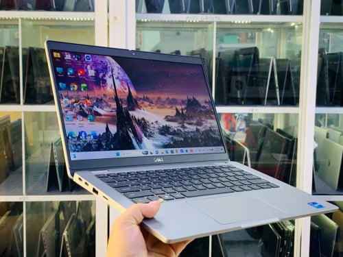 Dell Latitude 5320 13”FHD