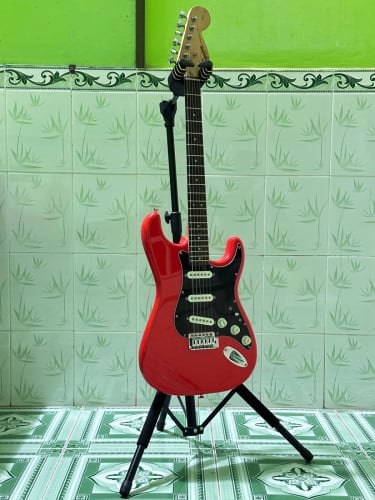 Fender Squier Stratocaster Affinity with bags