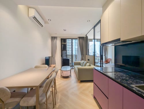 Fully Furnished 1bedroom urgent sale at Time Square 5