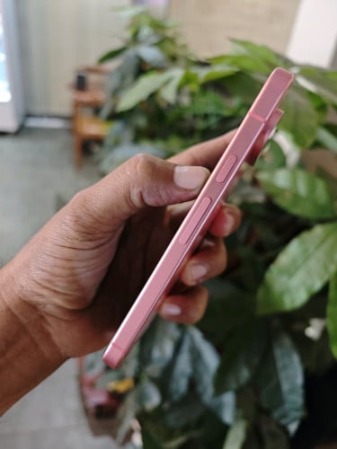Google Pixel 9 12g/128g(វៃដូរបាន)👉$455