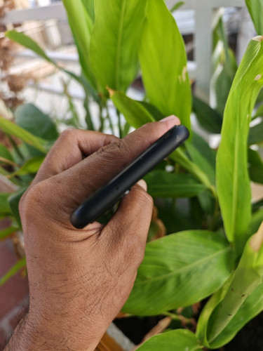 Google Pixel4 4g/128g👉$75