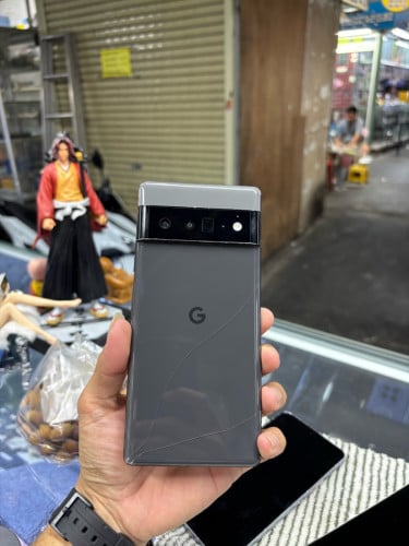 Google pixel6Pro 128G Ram12G Sim2 ESIM ម៉ាសុីមអេក្រង់ស្រុីន បែកខ្នង