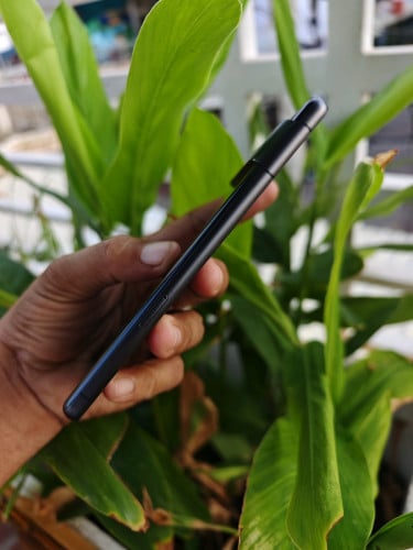 Google Pixel7 8g/128g(វៃដូរបាន)👉$175