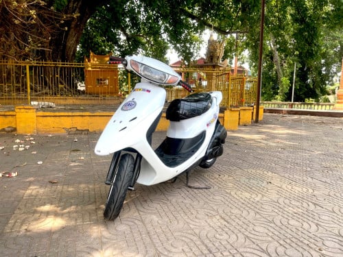 Honda Dio ZX លក់