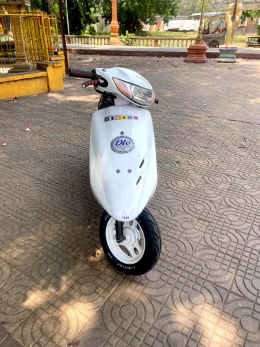 Honda Dio ZX លក់