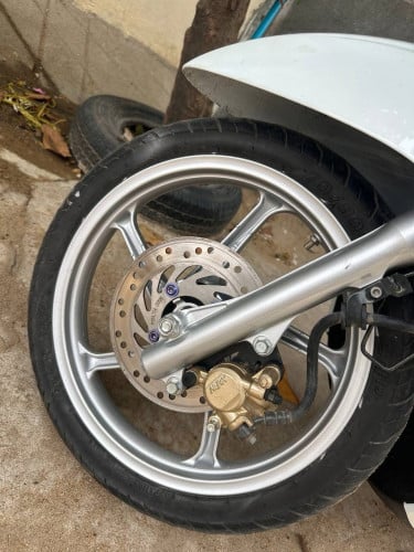 Honda Scoopyi 2020 ស្អាត សានុំ ម៉ាស៊ីនតាន់