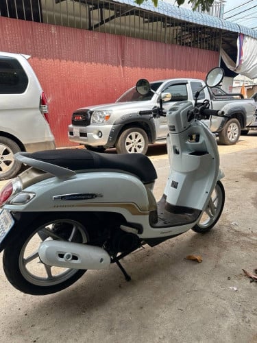 Honda Scoopyi 2020 ស្អាត សានុំ ម៉ាស៊ីនតាន់