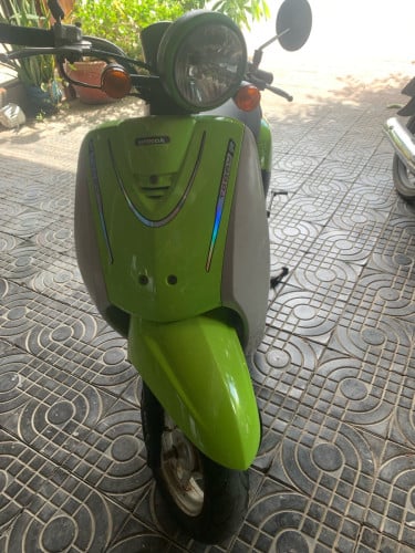 Honda today 300$