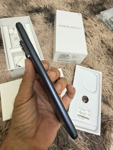 Honor X400 pro 12G 512G 98.99% 389$
