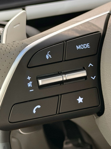 HYUNDAI STARIA lounge