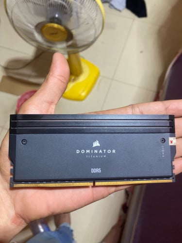 CORSIAR DOMINATOR 32G 6000hz 2xx$